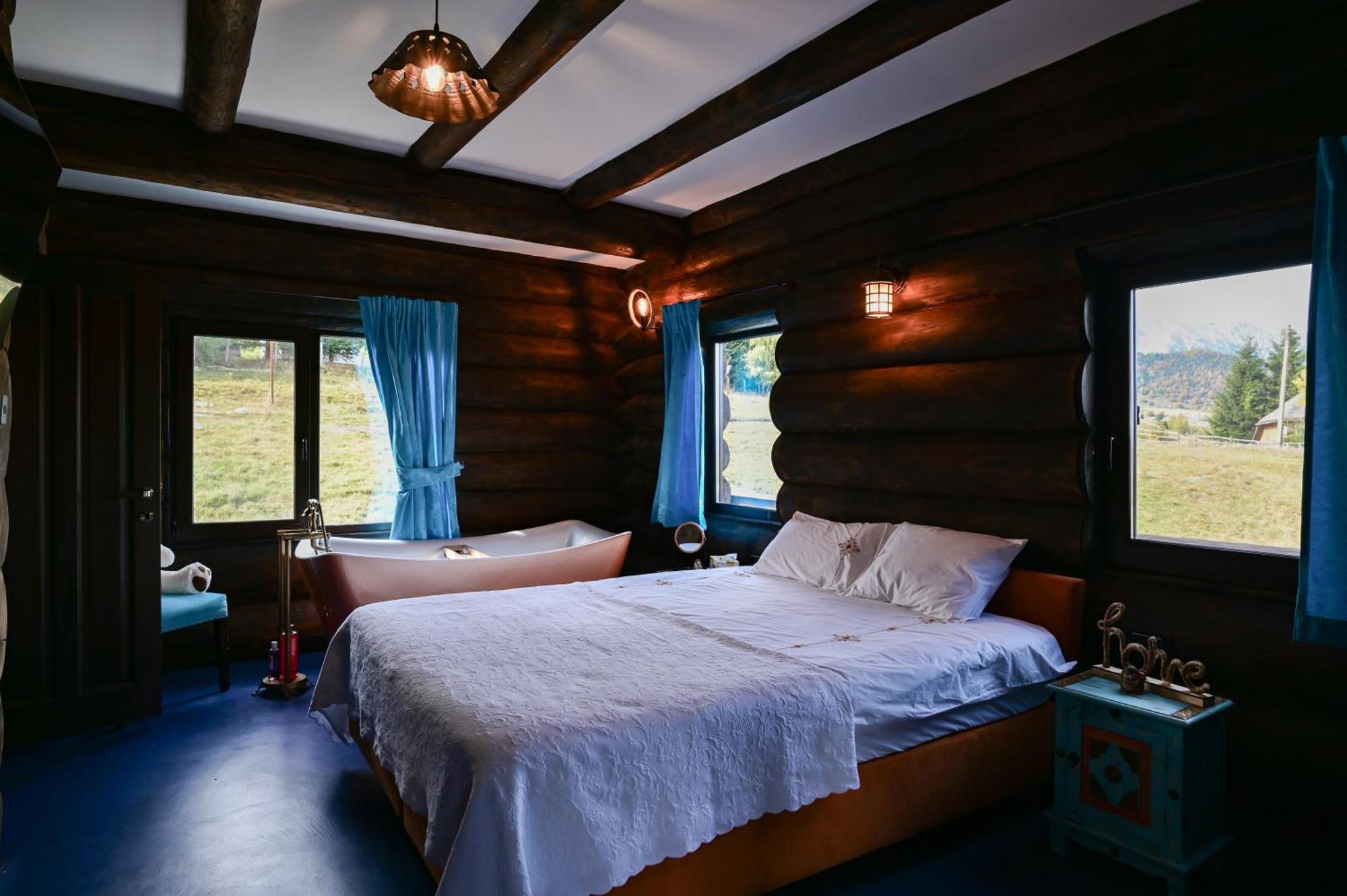 The Barn Villa Şirnea Exterior foto